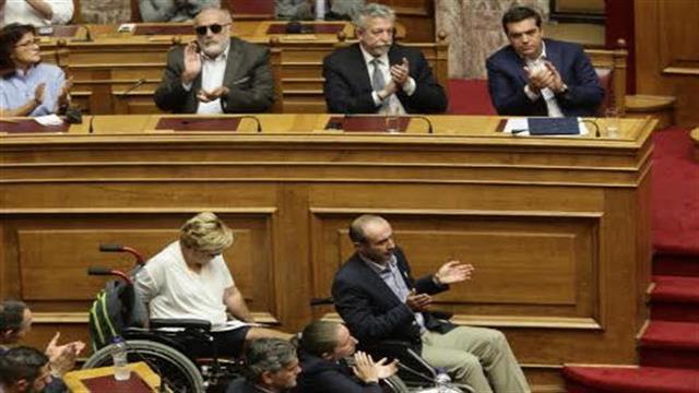 Αλ. Τσίπρας: Σε ανάπηρους το 15% των θέσεων στο ΑΣΕΠ